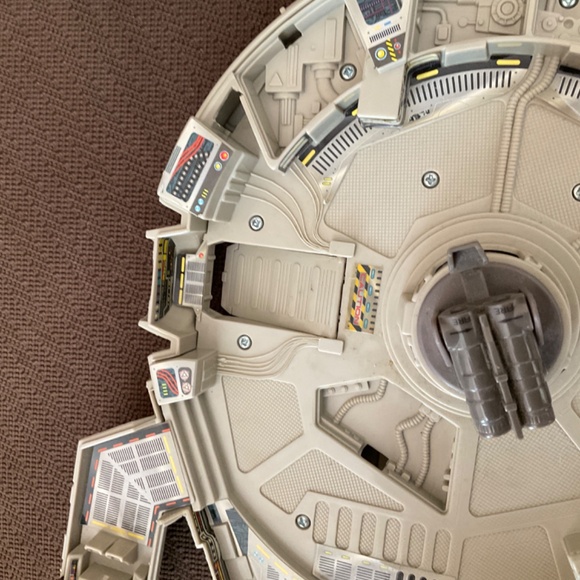 1995 Millennium Falcon Star Wars made by Galoob Toys - Picture 10 of 16